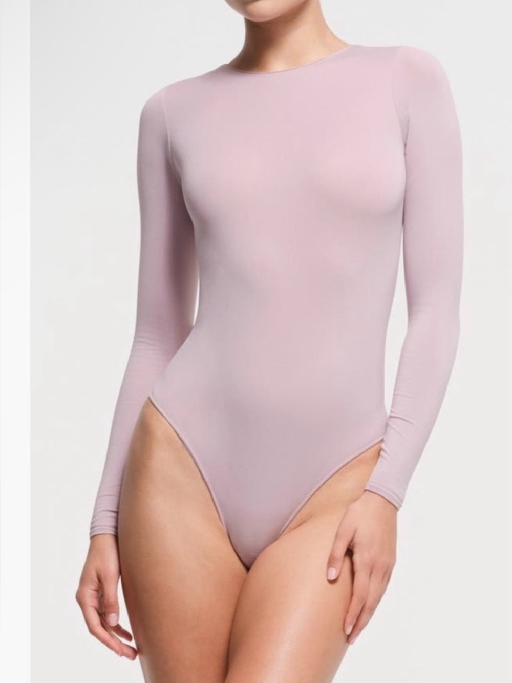 SKIMS ESSENTIAL BODYSUITS
CREW NECK LONG SLEEVE BODYSUIT DUSK XXSXS